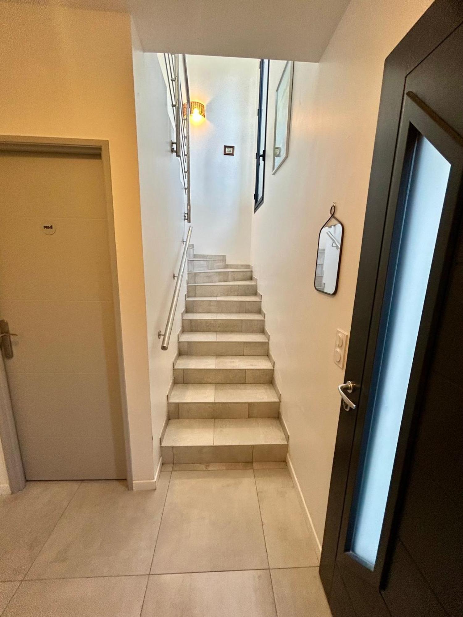 Appartement Luxe Le Levant Hyères Eksteriør billede