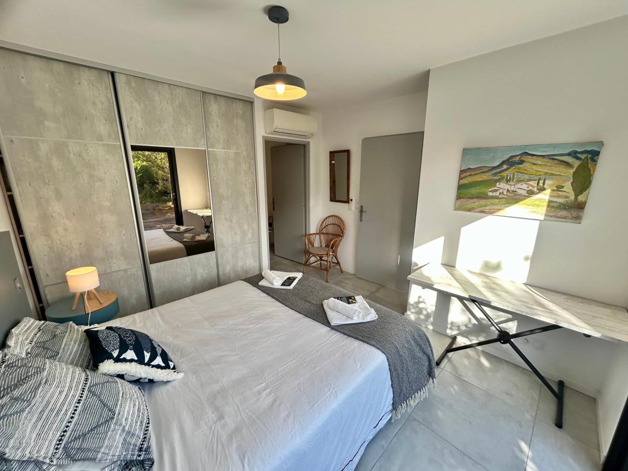 Appartement Luxe Le Levant Hyères Eksteriør billede